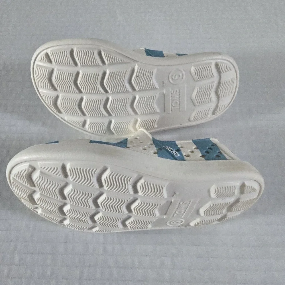 Toms Toddler Sz 6 - white, Argentina baby blue Stripe Slip on Rubber, Water Shoe